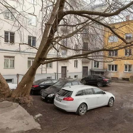 Juhkentali Apartment- International Bus Station